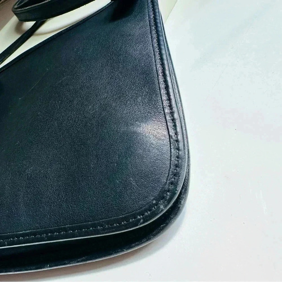 Rare Vintage Coach 9142 Mini Hippie Slim Saddle - Picture 3 of 10